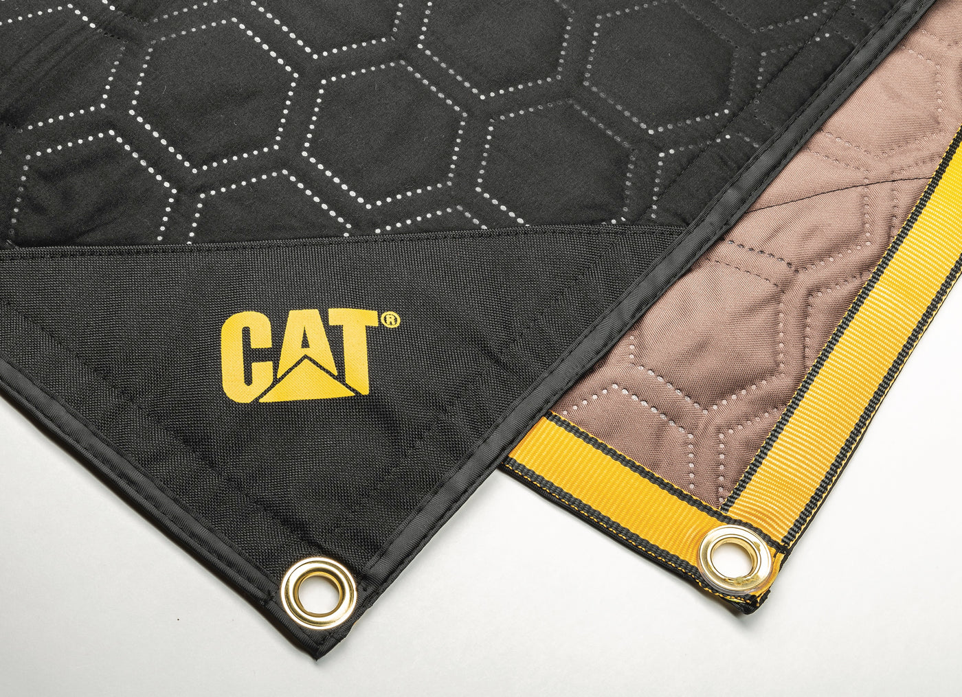 1 Pack 72 Inch x 80 Inch Water-Resistant Woven Utility Blanket